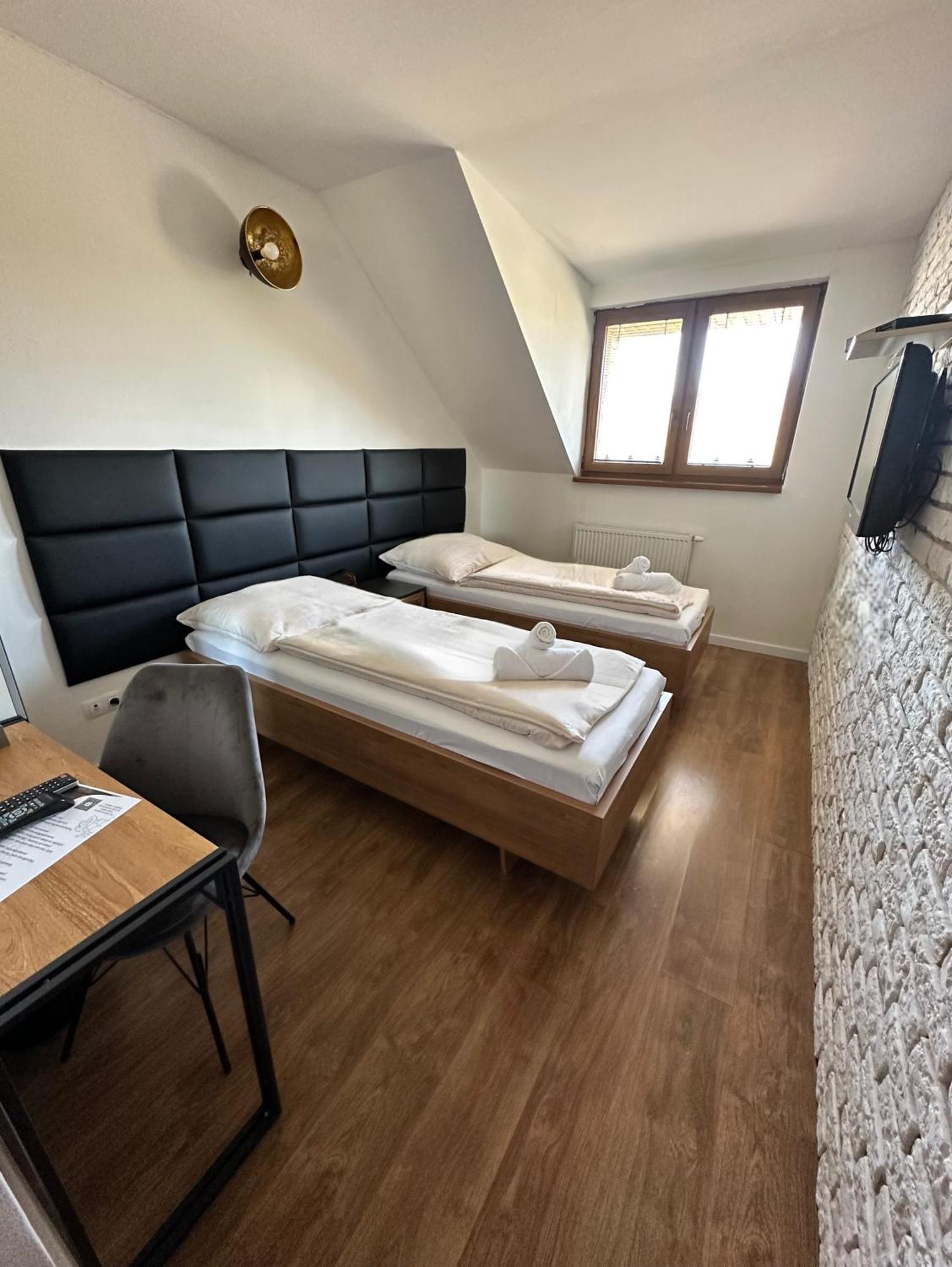 Penzion U Vinara Velky Krtis Exteriér fotografie